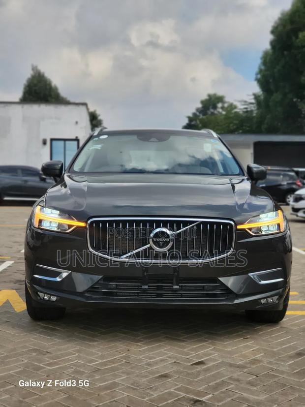 Volvo XC60 T5 Inscription AWD 2019 Gray