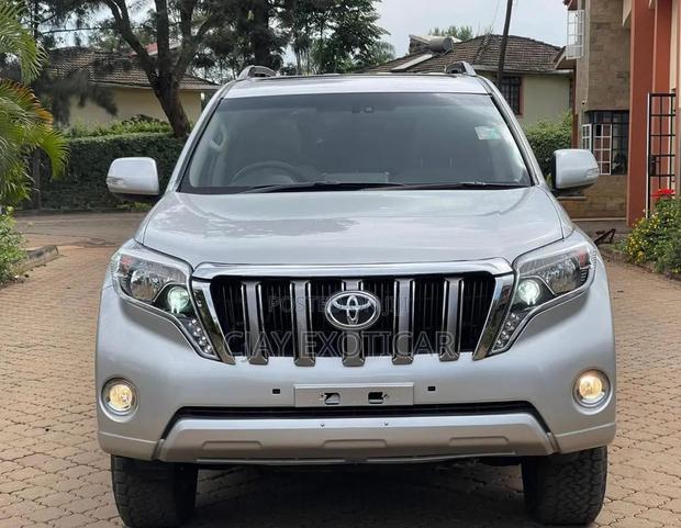 Toyota Land Cruiser Prado 3.0 TD 2013