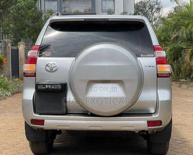 Toyota Land Cruiser Prado 3.0 TD 2013