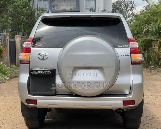 Toyota Land Cruiser Prado 3.0 TD 2013