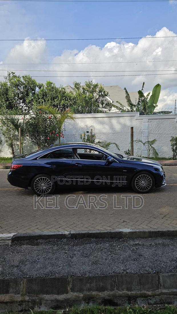 Mercedes-Benz E350 2009 Black