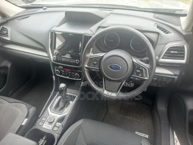 Subaru Forester 2019 Silver