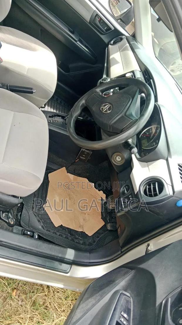 Toyota Axio 2014 Gold