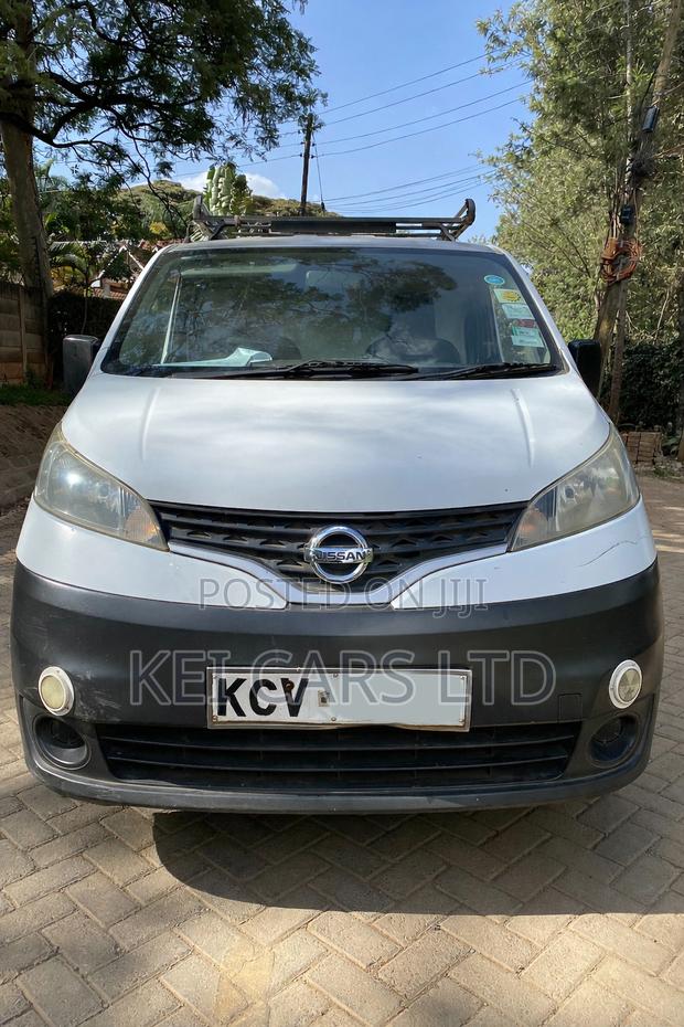 Nissan NV200 2012 White
