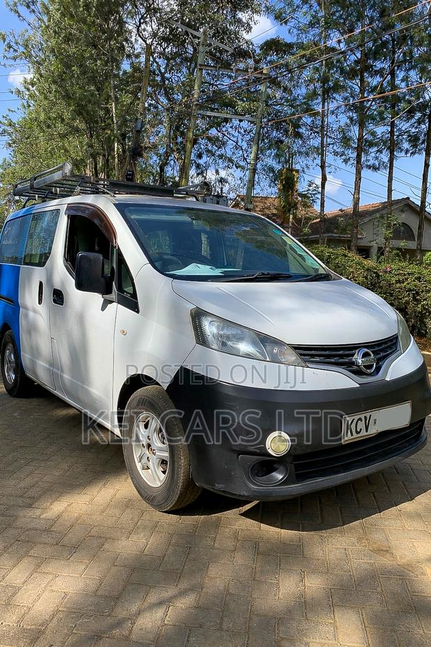 Nissan NV200 2012 White