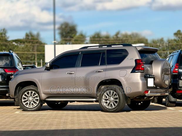 Toyota Land Cruiser Prado 3.0 172hp 2018