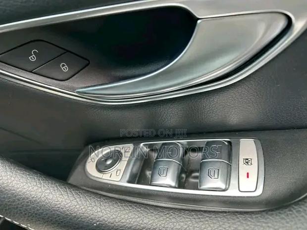 Mercedes-Benz E300 2020 Matt Black
