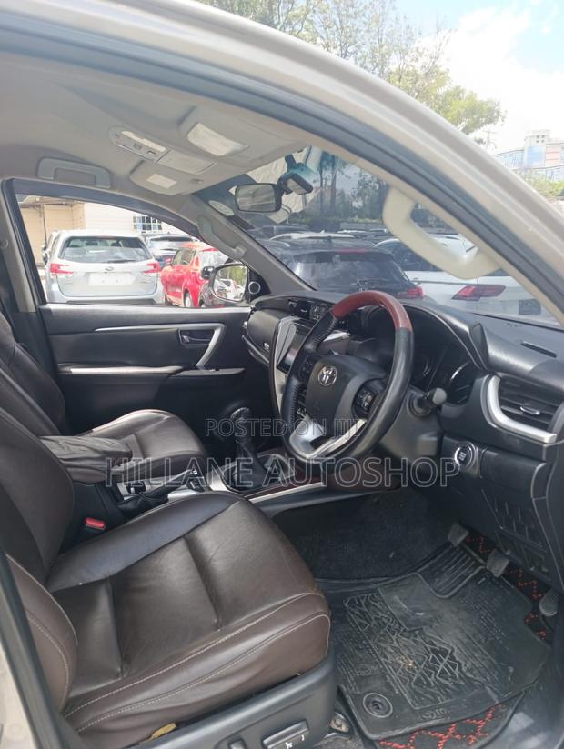 Toyota Fortuner 2017 Beige