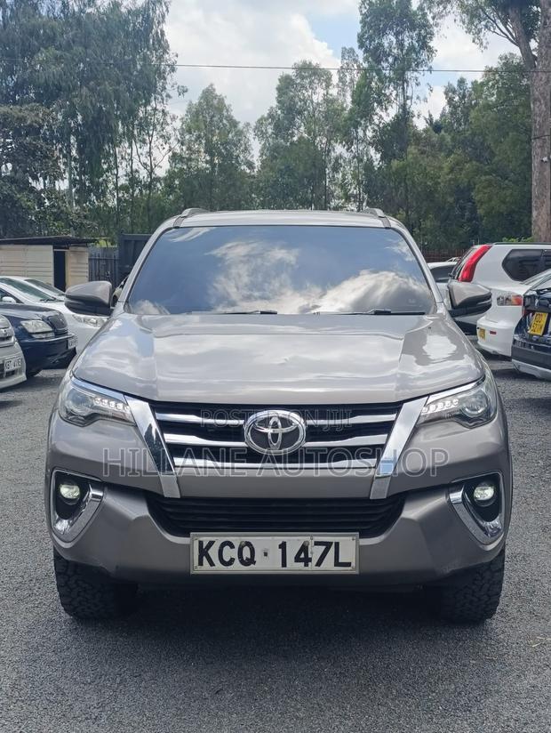 Toyota Fortuner 2017 Beige