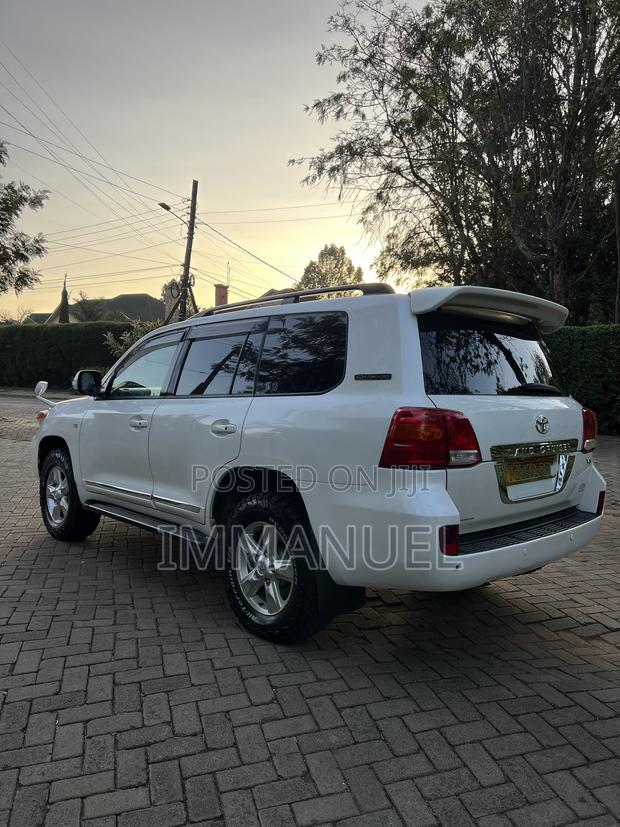 Toyota Land Cruiser 2007 Pearl