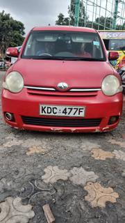 Toyota Sienta 2014 Red for sale
