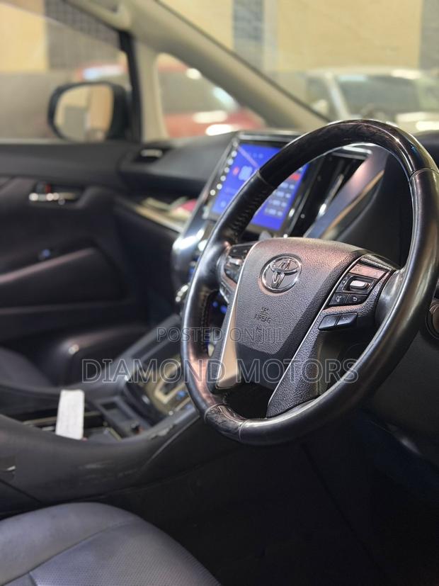Toyota Alphard 2019 Matt Black