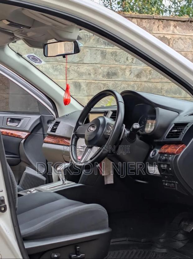 Subaru Legacy 2010 White