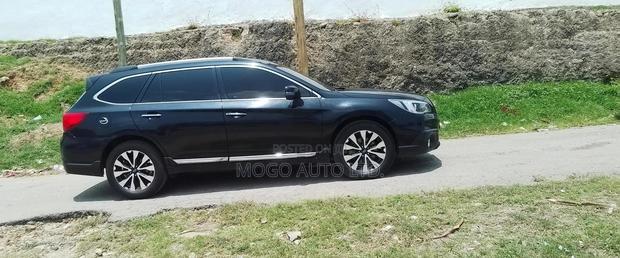 Subaru Outback 2016 Black