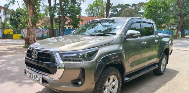 Toyota Hilux 2019 Gold
