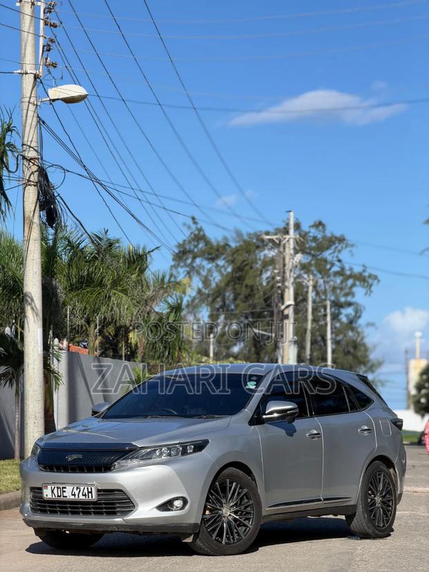 Toyota Harrier 2015 Silver
