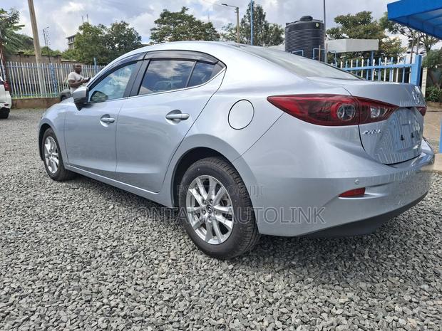 Mazda Axela 2019 Silver