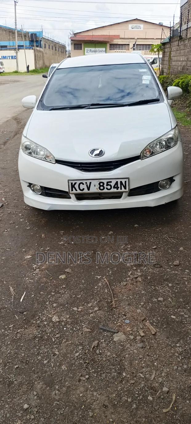 Toyota Wish 2013 White
