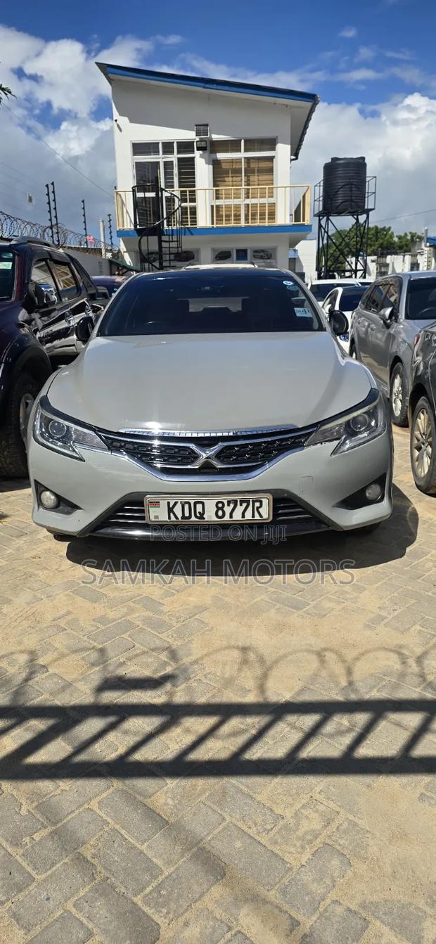 Toyota Mark X 2017 Gray