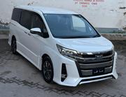 Toyota Noah 2019 White for sale