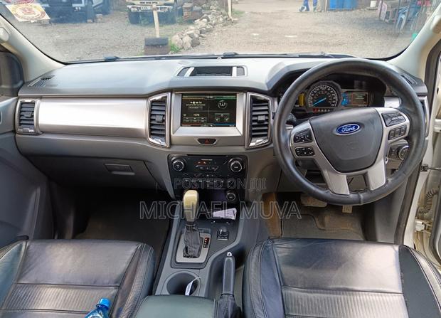 Ford Ranger Wildtrak 2017 Silver
