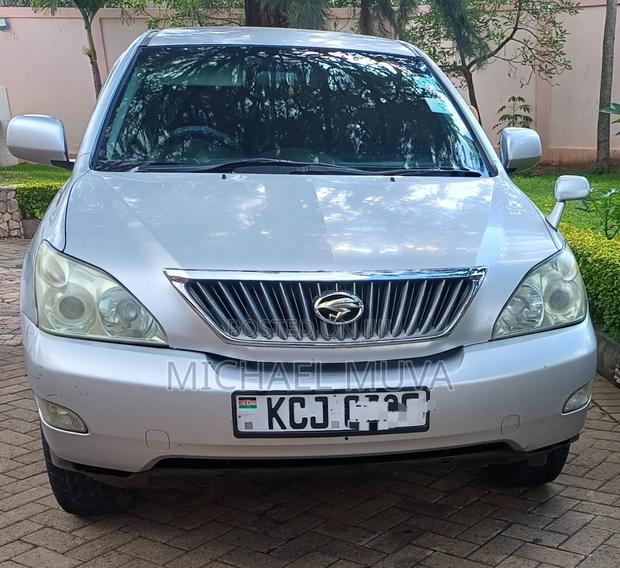 Toyota Harrier 2.4 2010 Silver