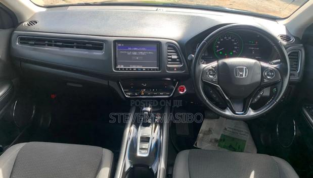 Honda Vezel 1.5 Hybrid 2WD 2019 Black