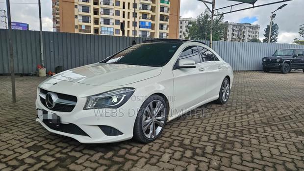 Mercedes-Benz CLA-Class CLA 180 Sedan 2016 White