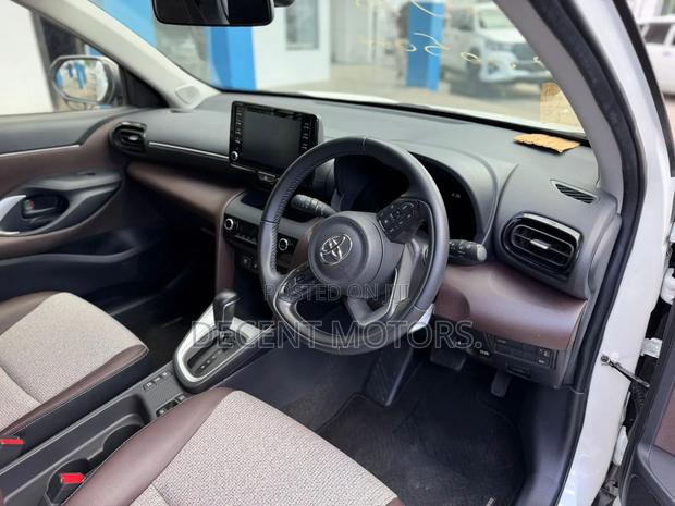 Toyota Yaris Cross 1.5 Hybrid FWD 2020 White