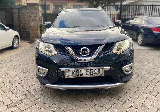 Nissan X-Trail 2.0 Petrol AWD 2014 Black