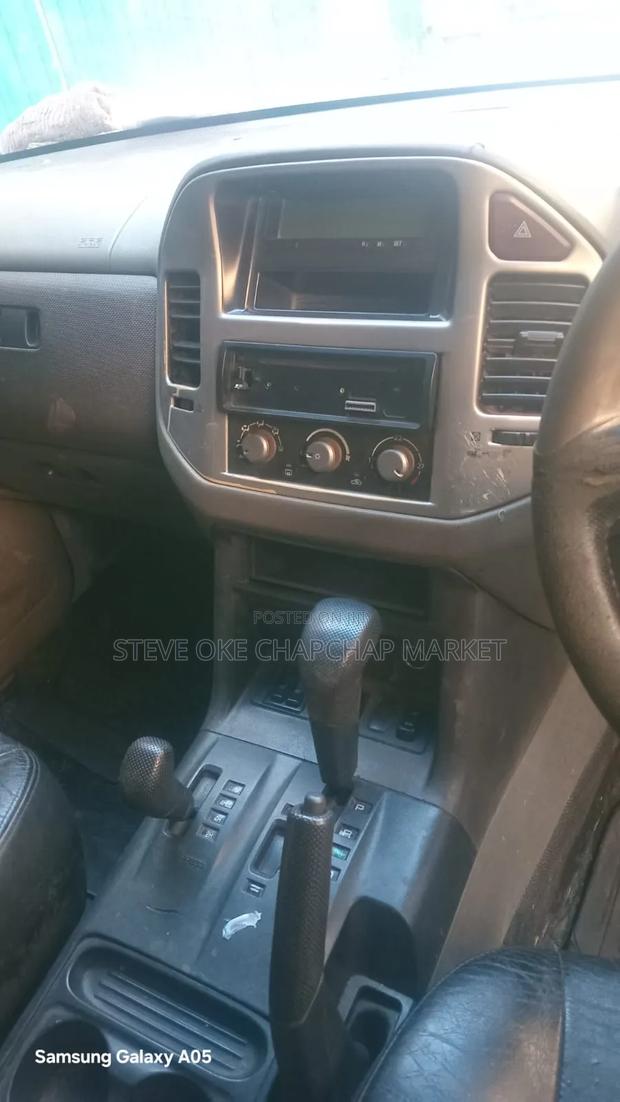 Mitsubishi Pajero 3.2 Di-Dc GLS 2009 Silver