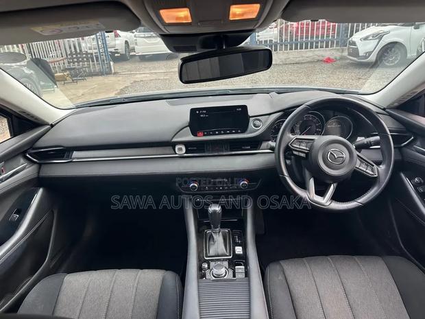 Honda Fit Shuttle 2016 Silver