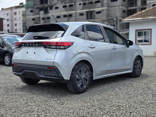 Nissan Note 2019 Silver