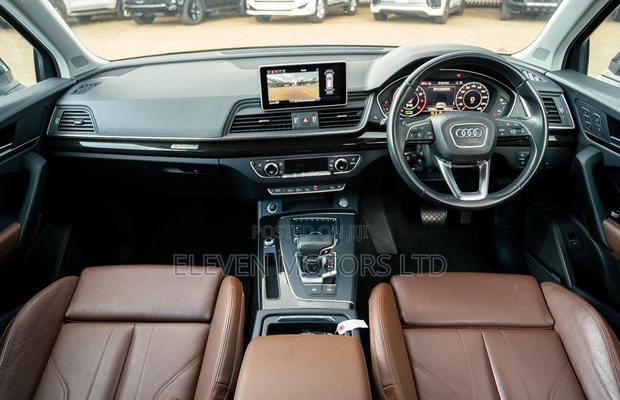 Audi Q5 2.0T Premium AWD quattro 2019 Green