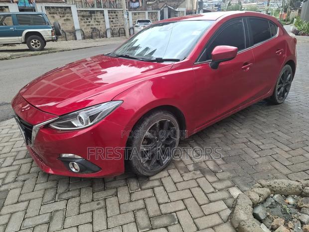 Mazda Axela 2013 Red