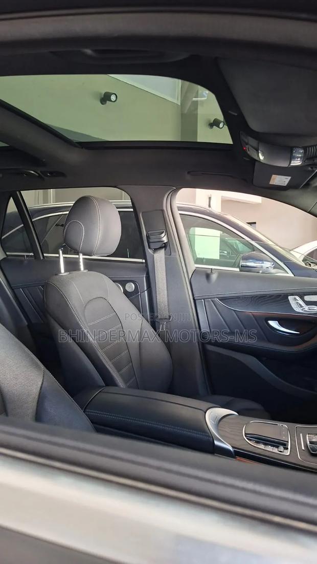 Mercedes-Benz C300 2020 Gray
