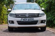 Volkswagen Tiguan 2013 White for sale