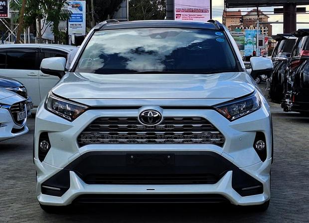 Toyota RAV4 2019 Pearl