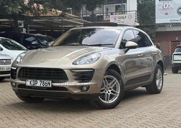 Porsche Macan 2017 Brown