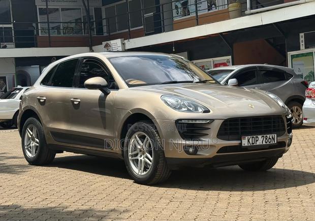 Porsche Macan 2017 Brown