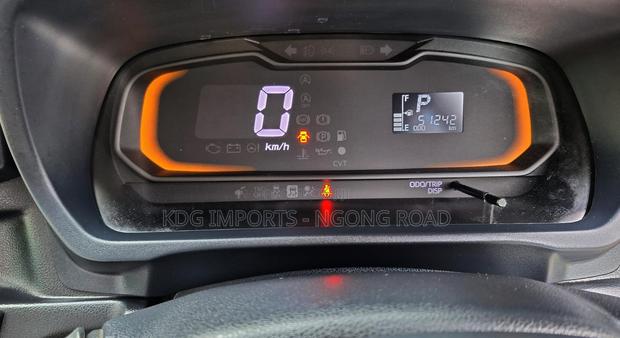 Daihatsu Mira 2019