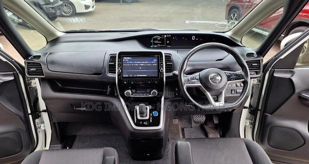 Nissan Serena 2019 Pearl