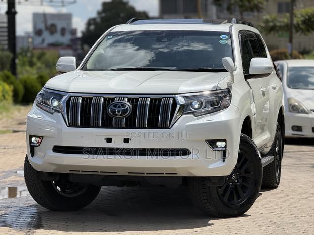 Toyota Land Cruiser Prado 2.7 2020 White