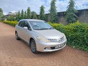 Nissan Tiida 2010 Gold for sale