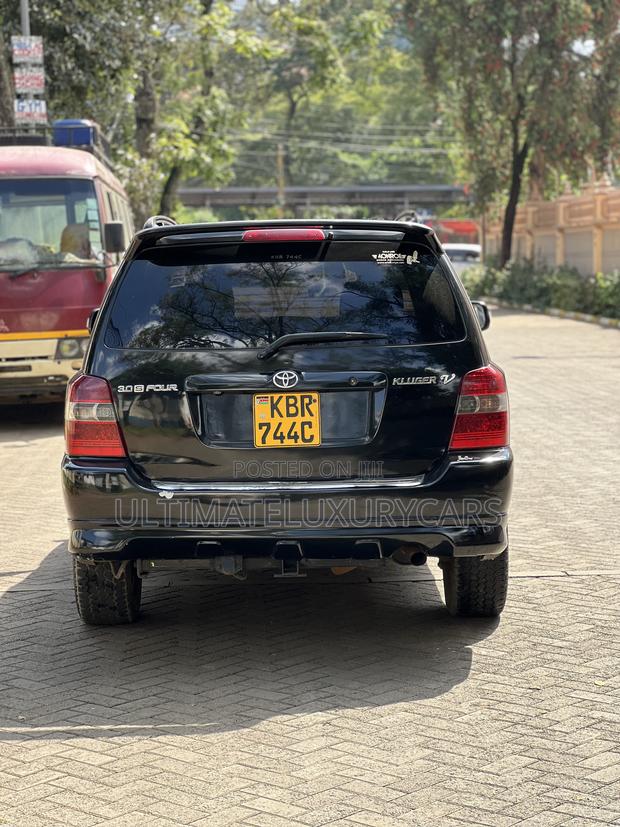 Toyota Kluger 2006 Black