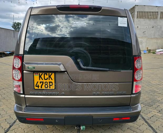 Land Rover Discovery 2010 Gray