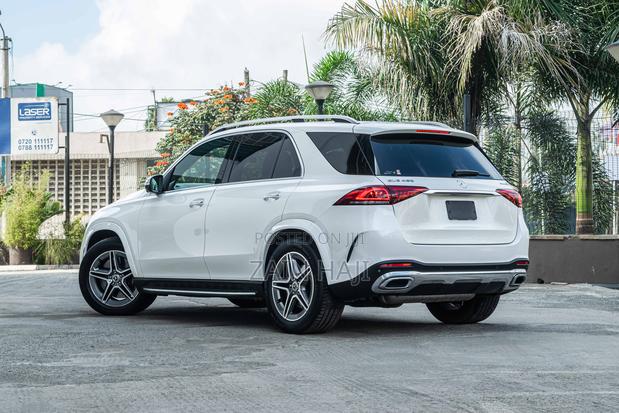 Mercedes-Benz GLE-Class 2019 White