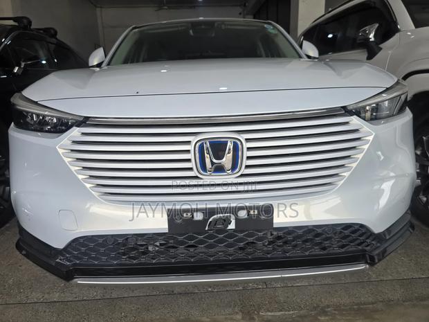 Honda Vezel 2022 White