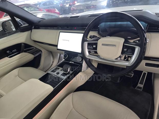 Land Rover Range Rover Vogue 2024 White