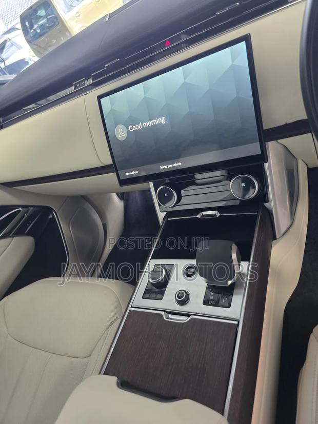 Land Rover Range Rover Vogue 2023 Blue
